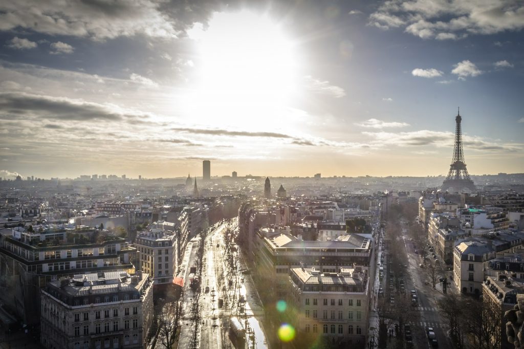 Des tensions entre Emmanuel Macron et son premier ministre ?